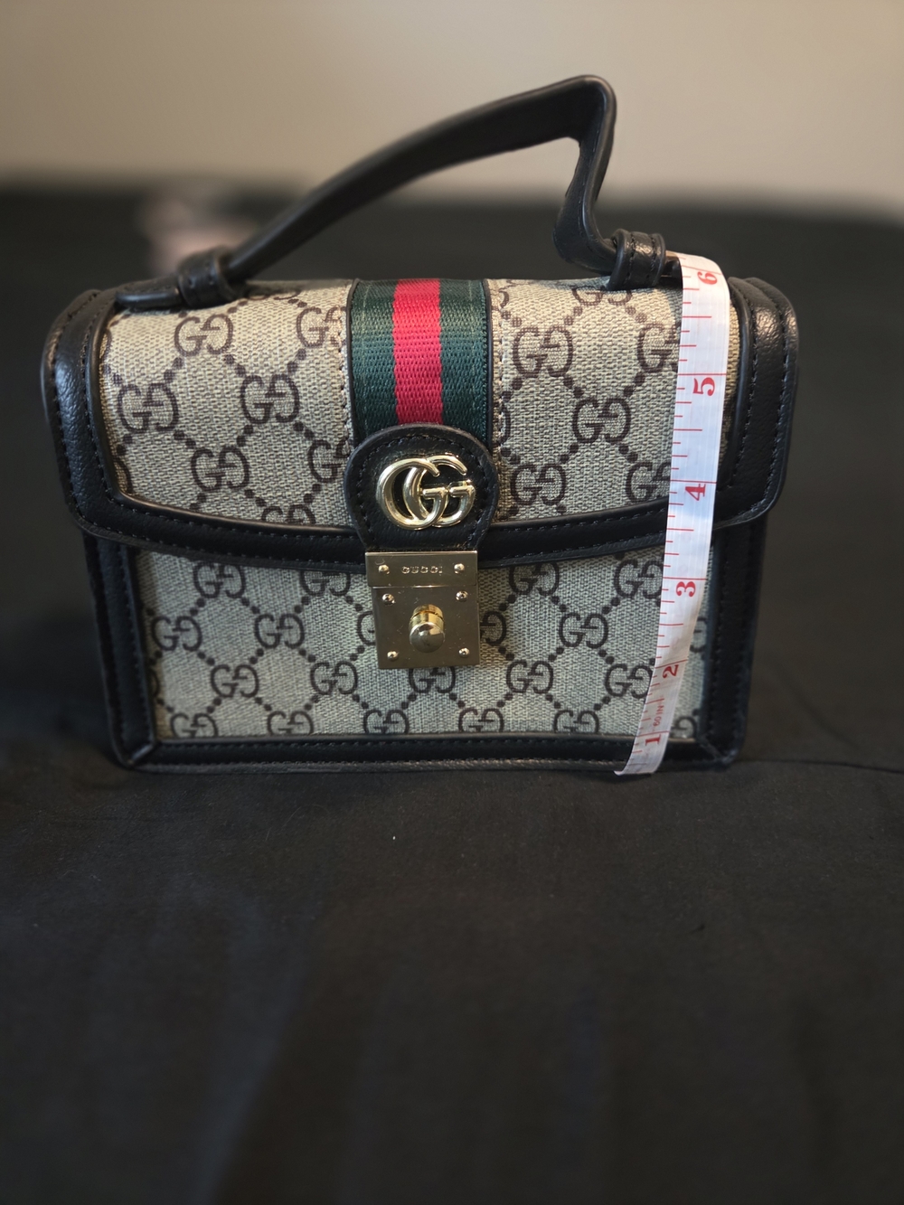 INSPRIED Beige GG Supreme Mini Top-Handle Bag with Black Trim and Green/Red Web